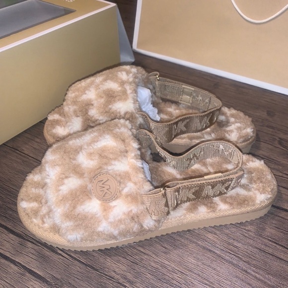 Michael Kors JUNIPER SLIDE SLIPPER in Camel Multi NWB size 8W BNWT - Picture 3 of 10